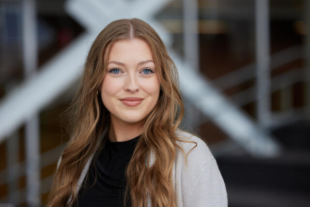 This is a photograph of one of the event coordinators, Malina Gugle